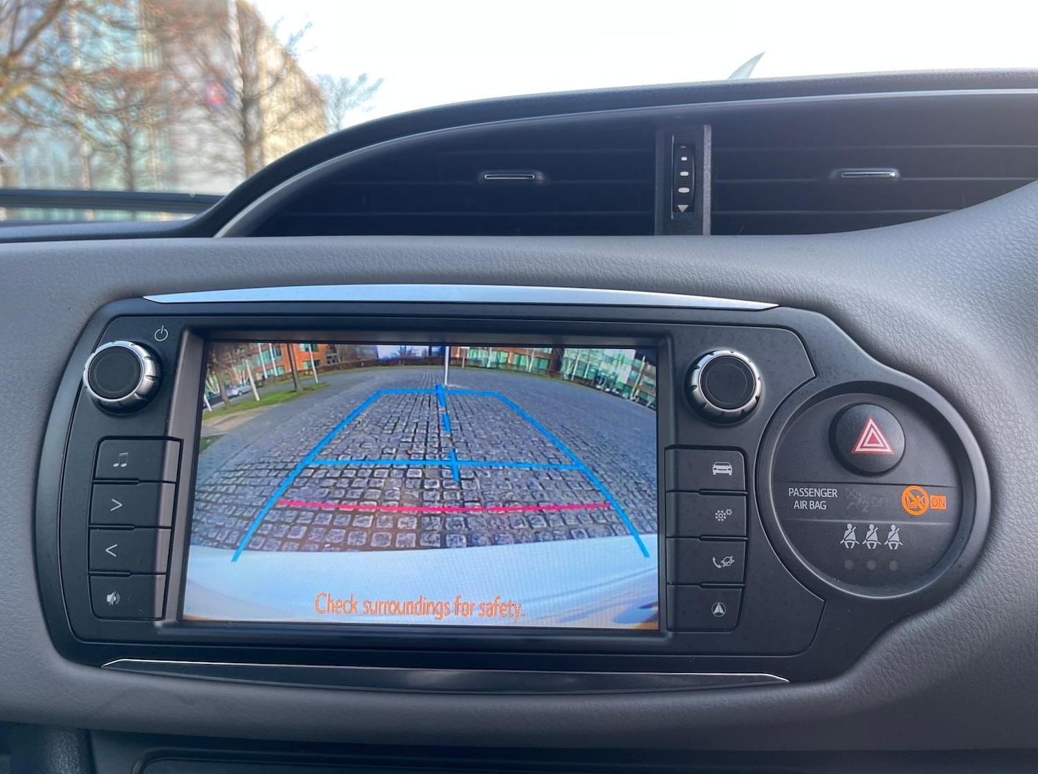 Used Toyota Yaris 2016 for sale - 77013255: Photo 10