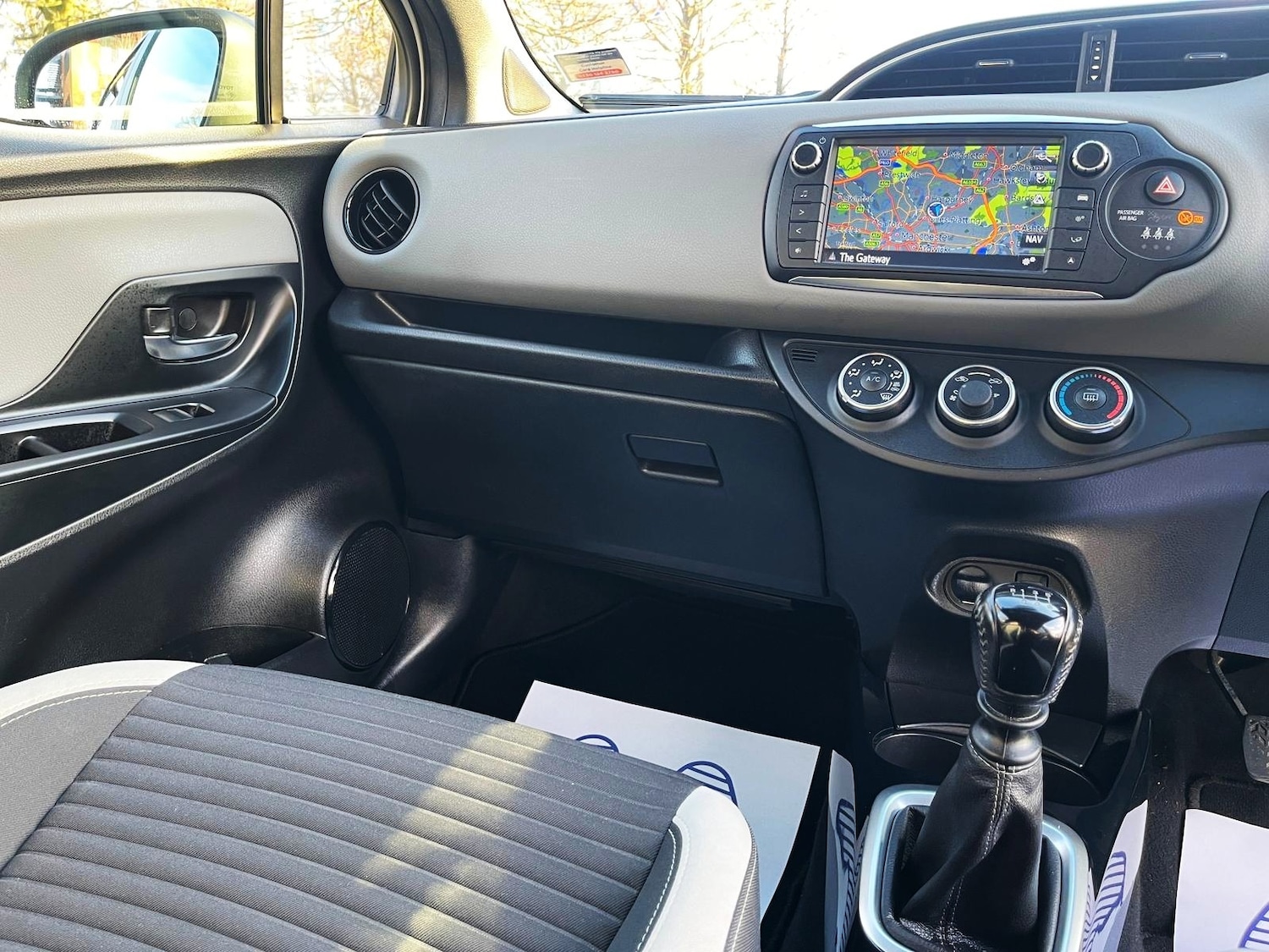 Used Toyota Yaris 2016 for sale - 77013255: Photo 16