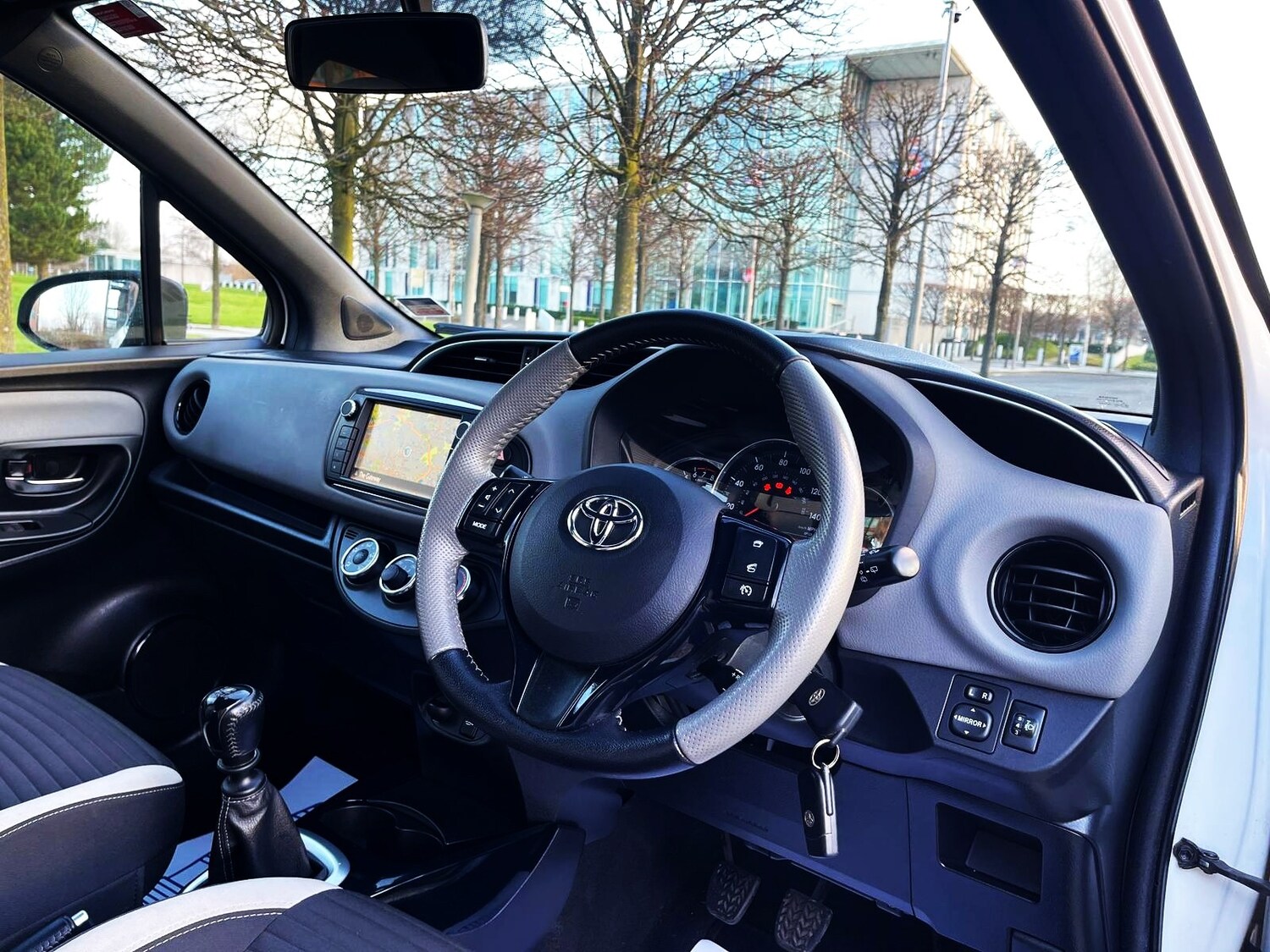 Used Toyota Yaris 2016 for sale - 77013255: Photo 27