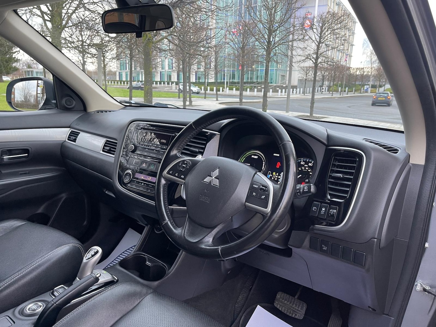 Used Mitsubishi Outlander 2015 for sale - 77235412: Photo 35