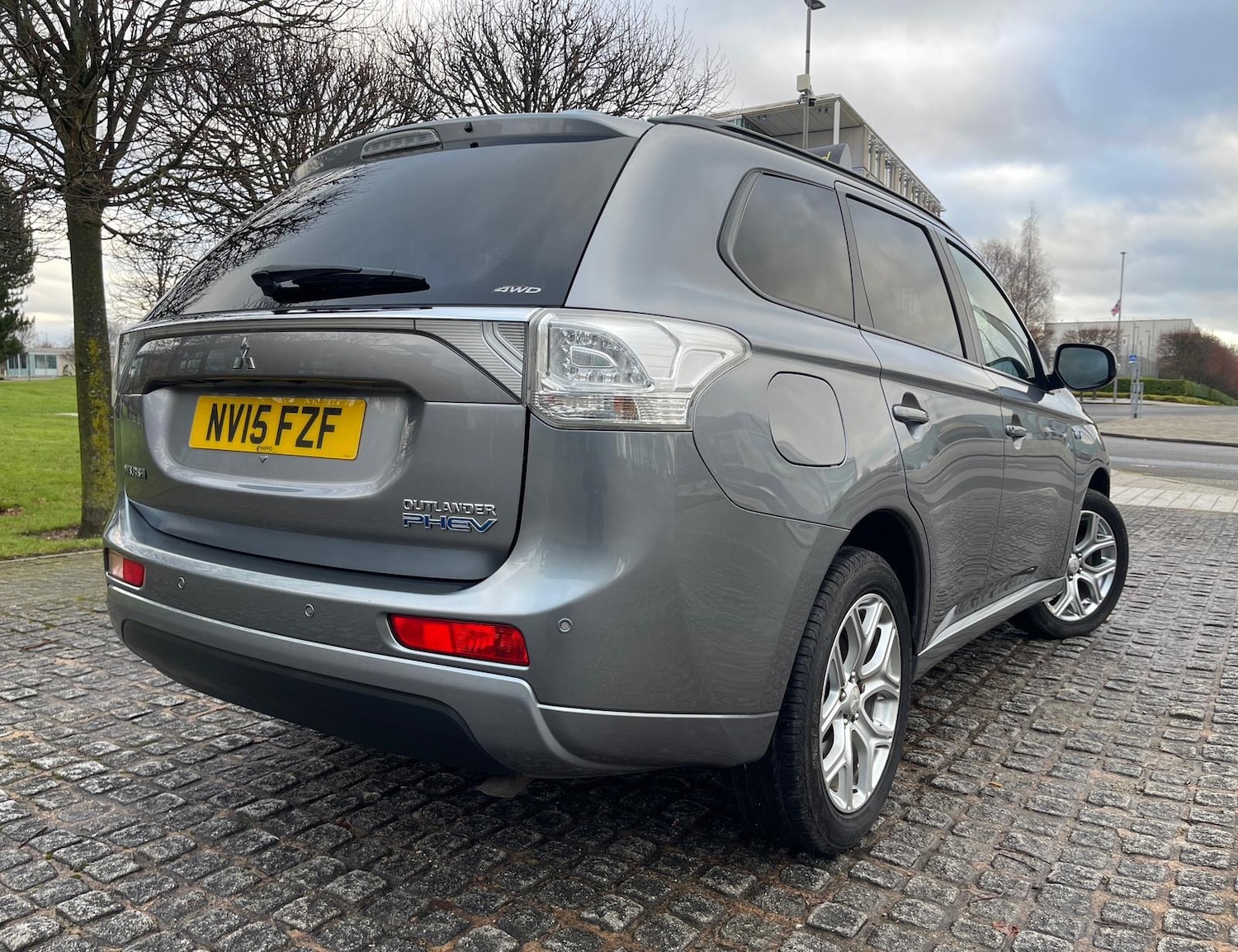 Used Mitsubishi Outlander 2015 for sale - 77235412: Photo 48