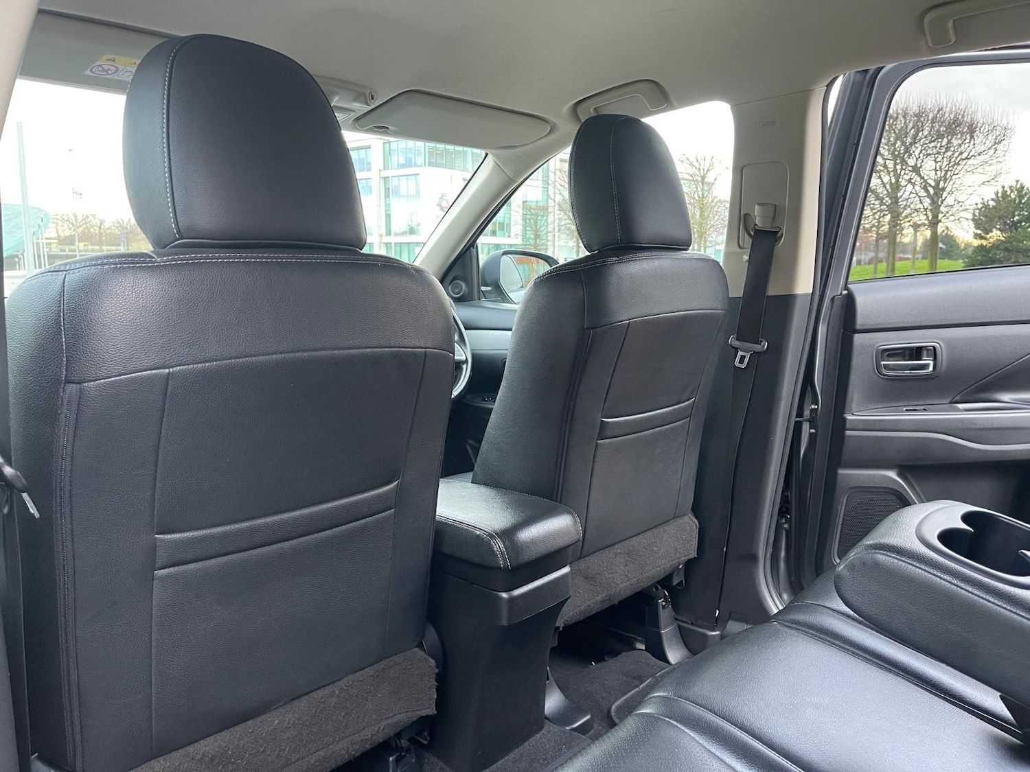 Used Mitsubishi Outlander 2015 for sale - 77235412: Photo 49