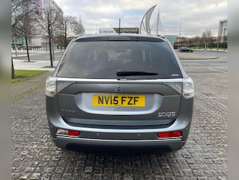 Used Mitsubishi Outlander 2015 for sale - 77235412: Photo