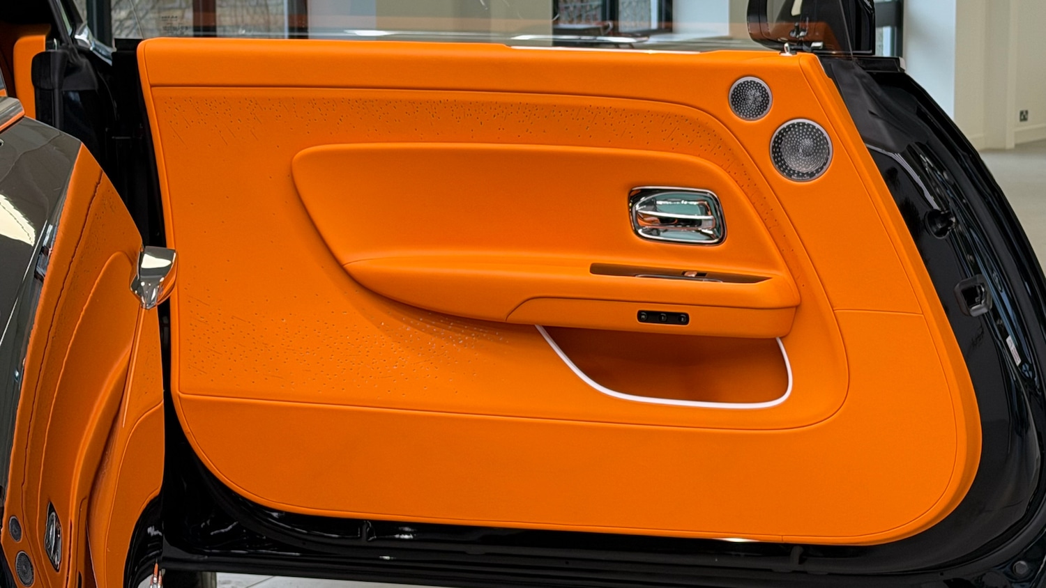 Used Rolls-Royce Spectre 2023 for sale - 77173246: Photo 15