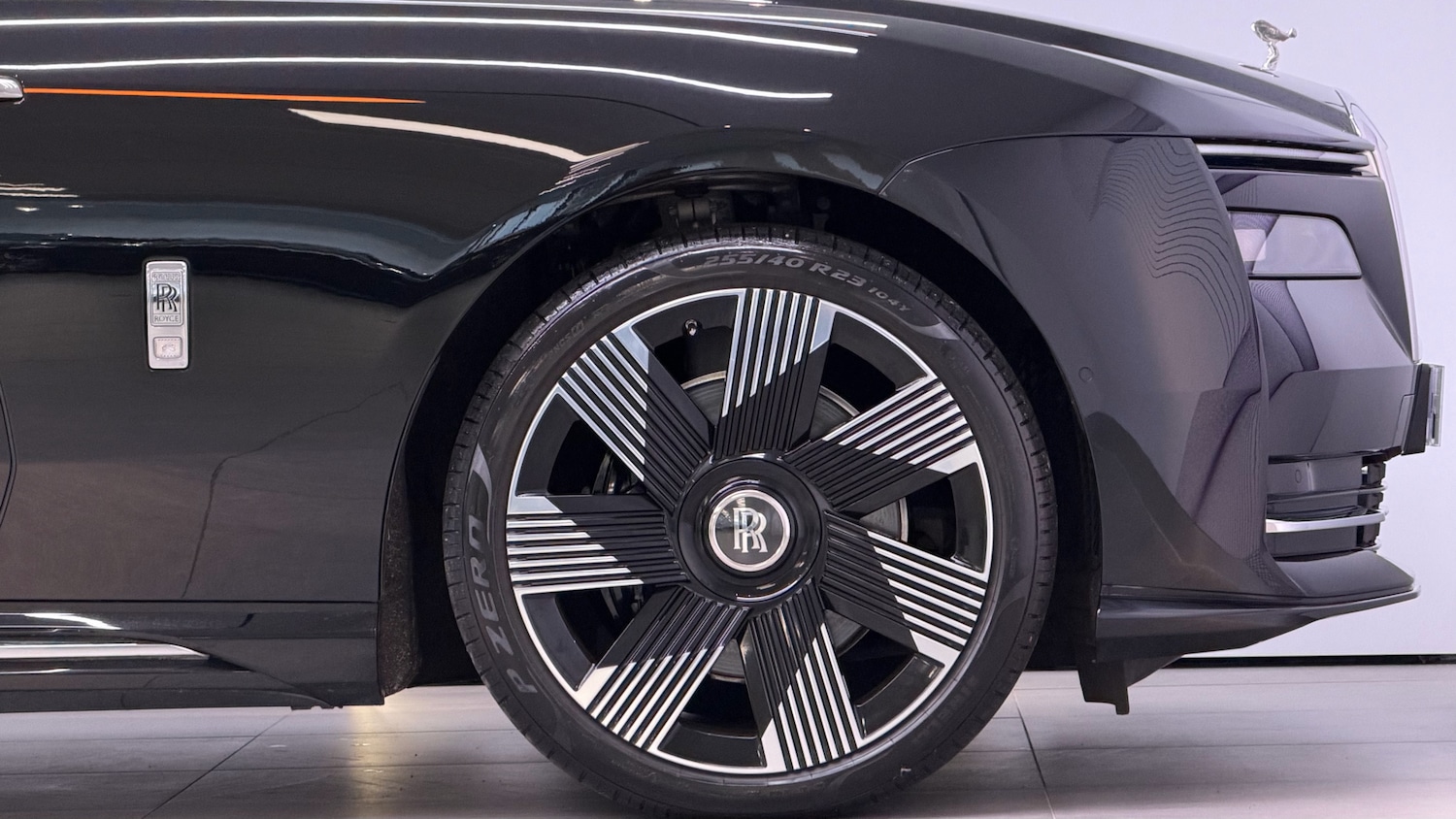 Used Rolls-Royce Spectre 2023 for sale - 77173246: Photo 24