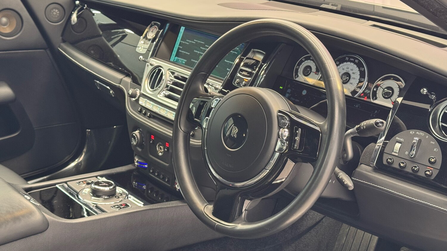 Used Rolls-Royce Wraith 2016 for sale - 77465891: Photo 9