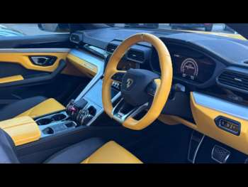 Used Lamborghini Urus 2018 for sale - 75124703: Photo