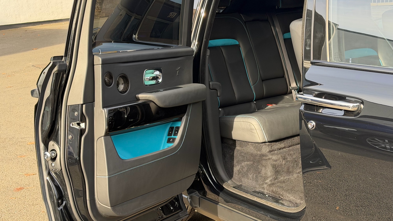 Used Rolls-Royce Cullinan 2022 for sale - 76627661: Photo 14