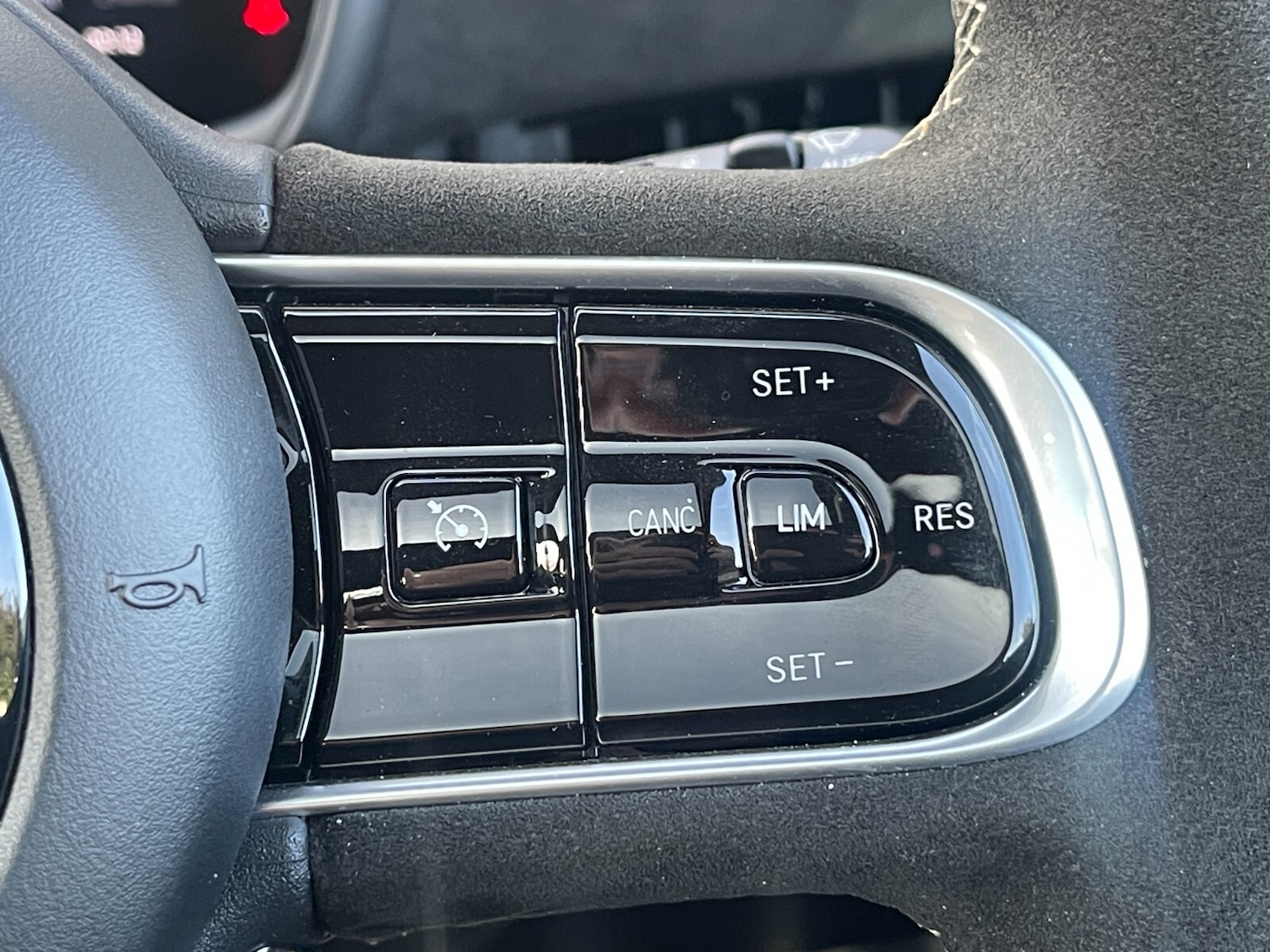 Used Abarth 500 2024 for sale - 76868825: Photo 16