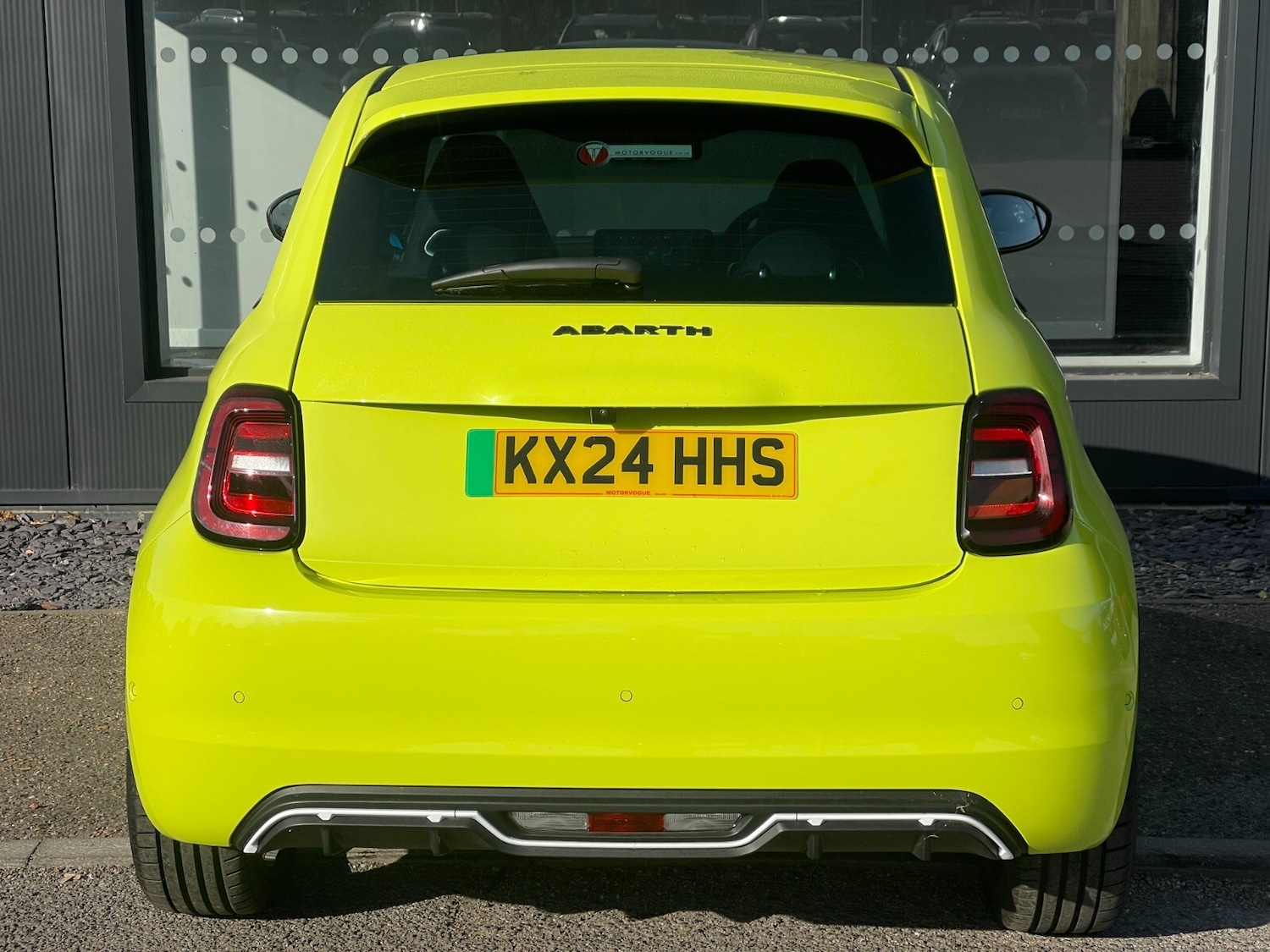 Used Abarth 500 2024 for sale - 76868825: Photo 4