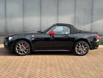 Used Abarth 124 Spider 2017 for sale - 76869624: Photo