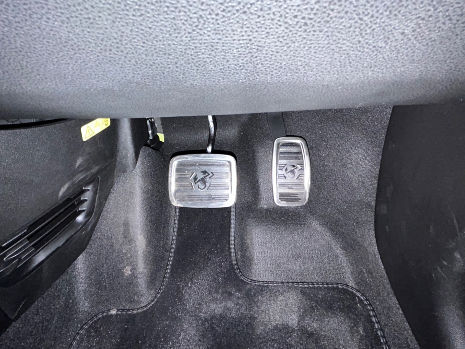 Used Abarth 500 2023 for sale - 76915105: Photo 29