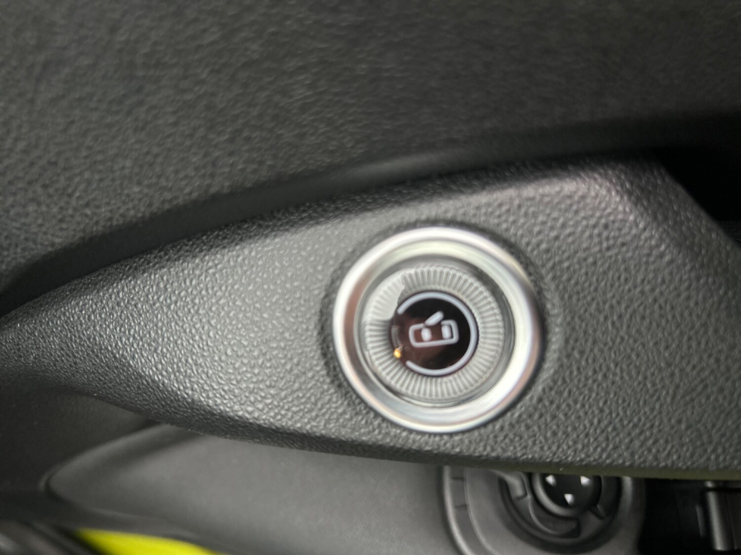 Used Abarth 500 2023 for sale - 76915105: Photo 37