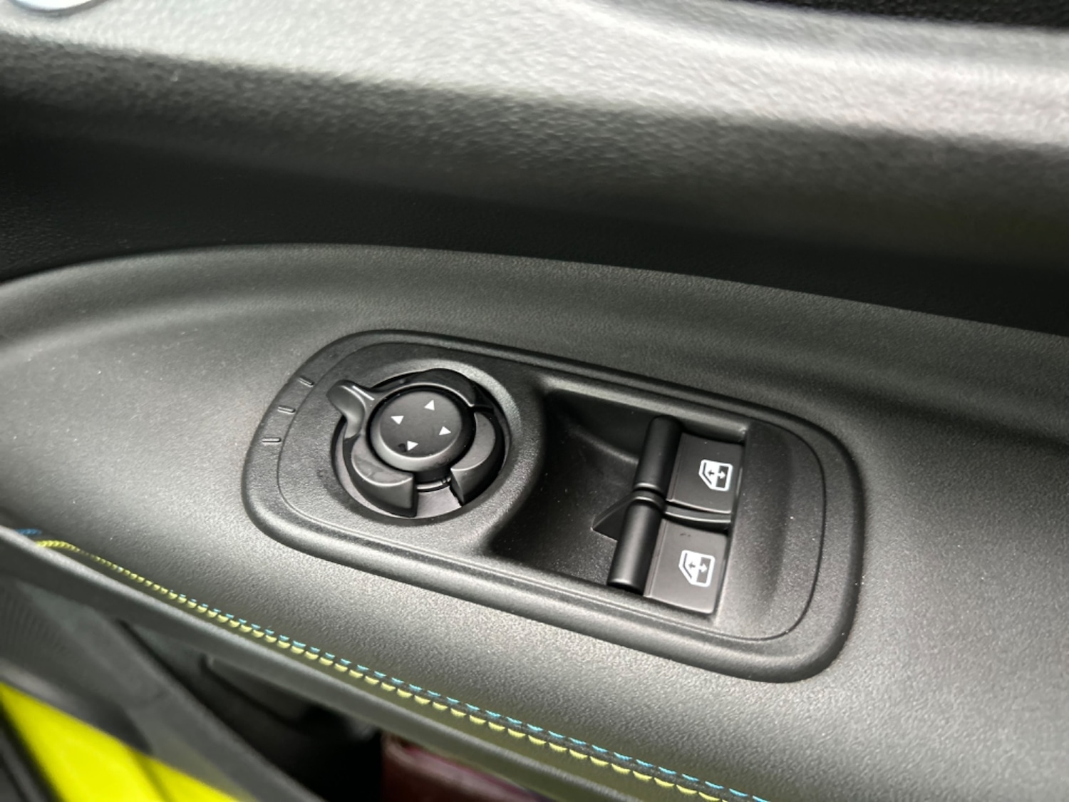 Used Abarth 500 2023 for sale - 76915105: Photo 38