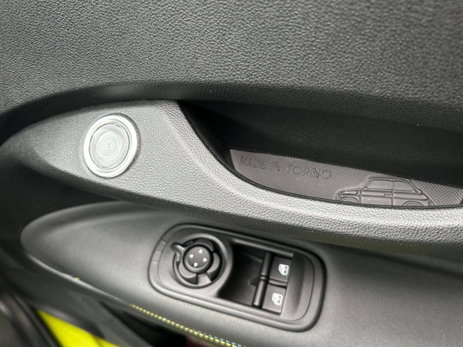 Used Abarth 500 2023 for sale - 76915105: Photo 39