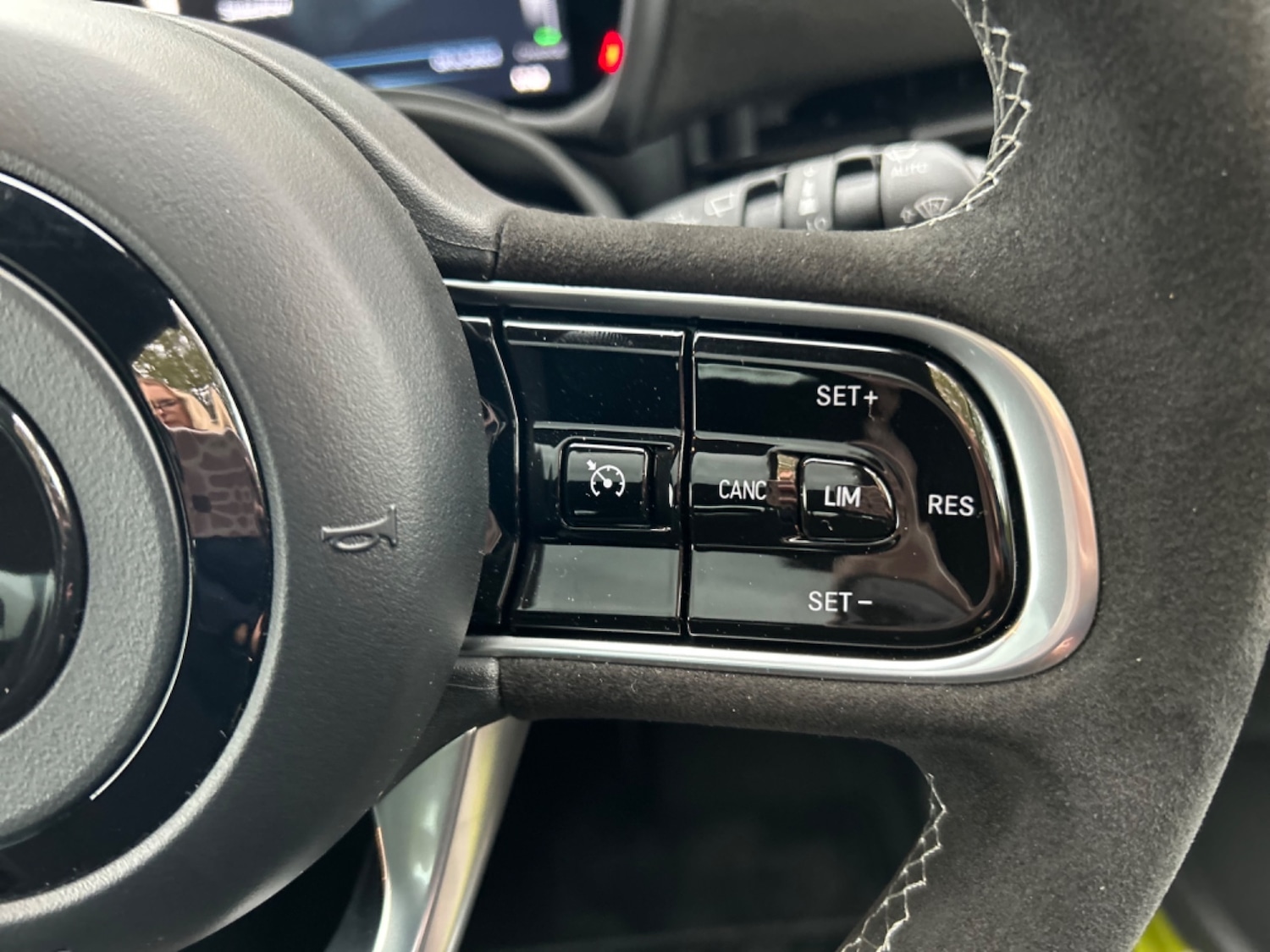 Used Abarth 500 2023 for sale - 76915105: Photo 41