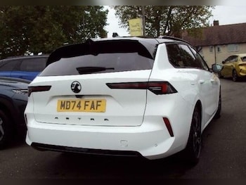 Used Vauxhall Astra 2024 for sale - 76730035: Photo