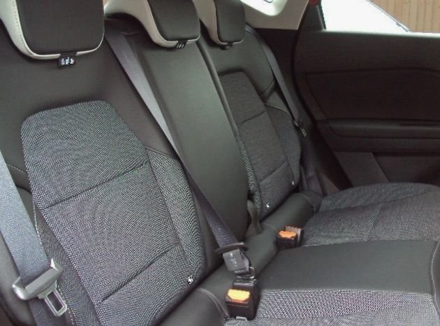 Used Renault Captur 2022 for sale - 77135775: Photo 6