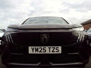 2025 - 1.2 Hybrid 136 GT 5dr e-DSC6