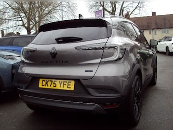 Used Renault Captur 2025 for sale - 78030022: Photo