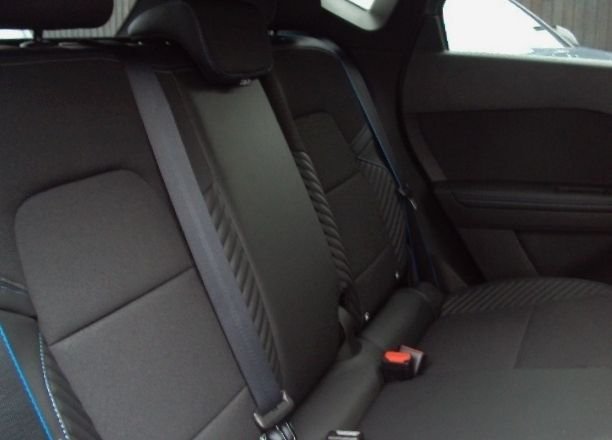 Used Renault Captur 2025 for sale - 78030022: Photo 6