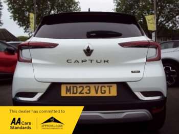 Used Renault Captur 2023 for sale - 75403239: Photo