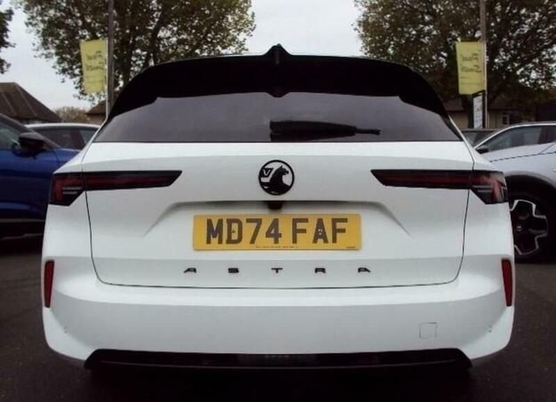 Used Vauxhall Astra 2024 for sale - 77135763: Photo 4
