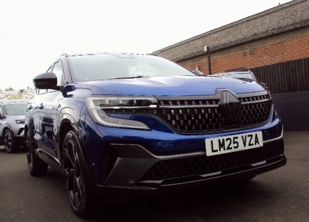 Used Renault Austral 2025 for sale - 76740941: Photo 2