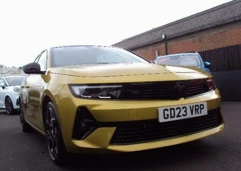 Used Vauxhall Astra 2023 for sale - 77135768: Photo 2