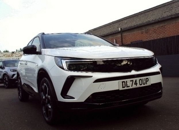 Used Vauxhall Grandland 2024 for sale - 77135773: Photo 2