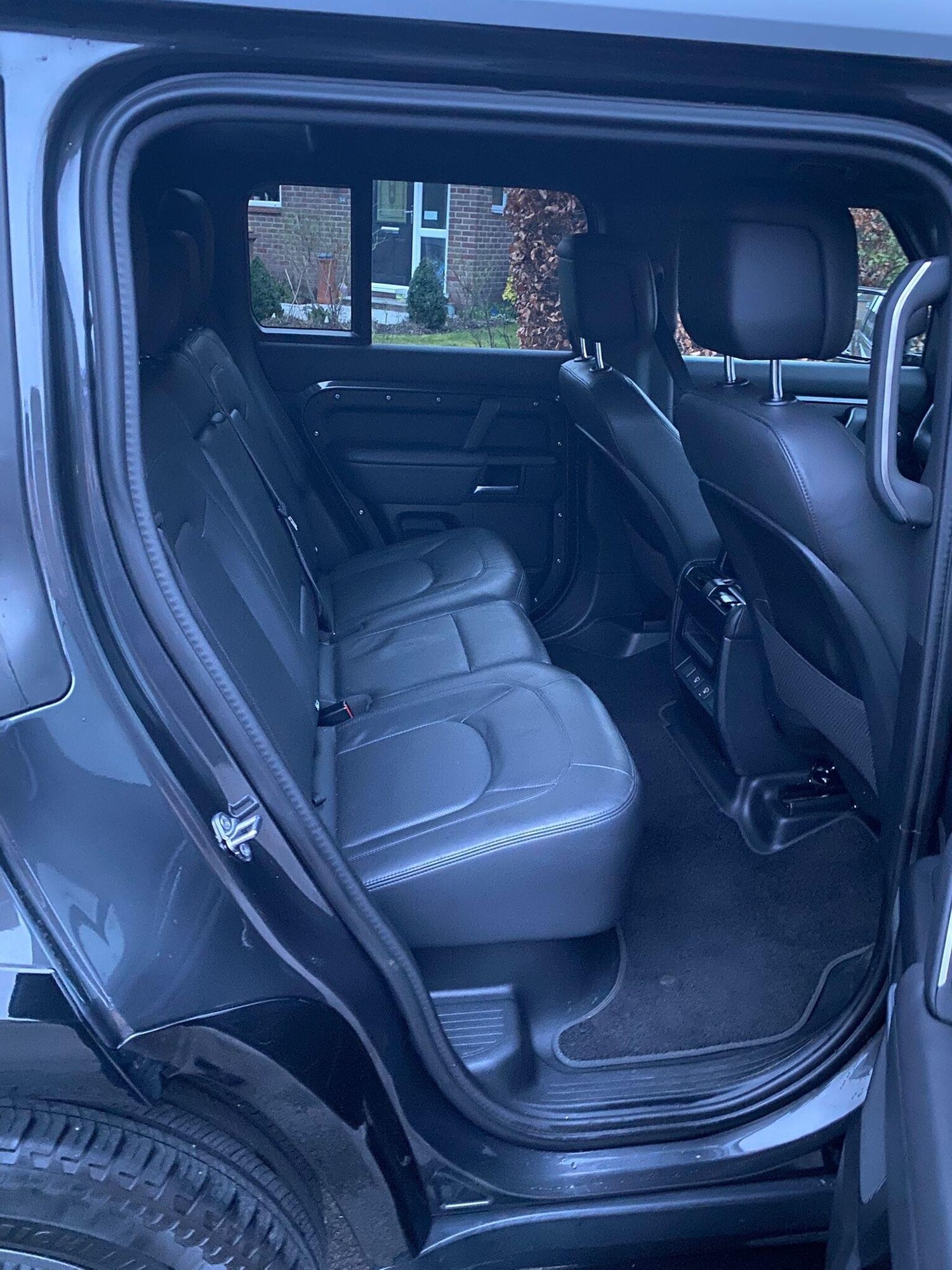 Used Land Rover Defender 110 2025 for sale - 77597650: Photo 19