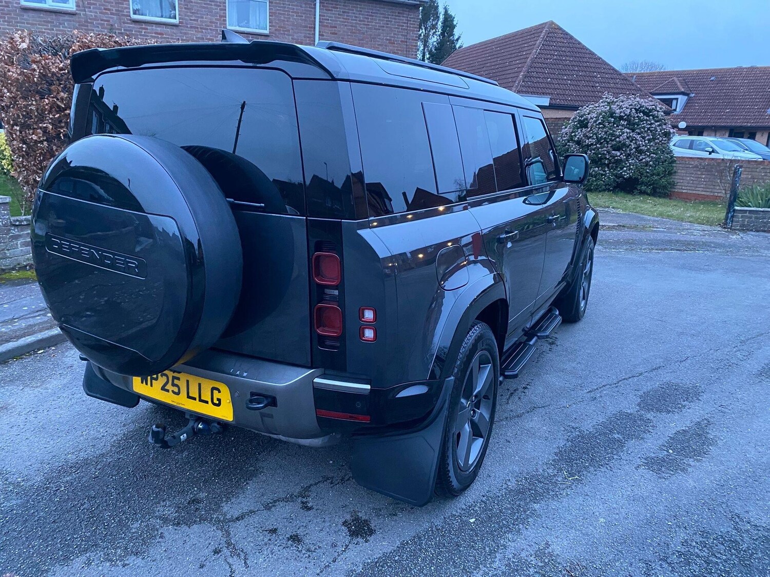 Used Land Rover Defender 110 2025 for sale - 77597650: Photo 8