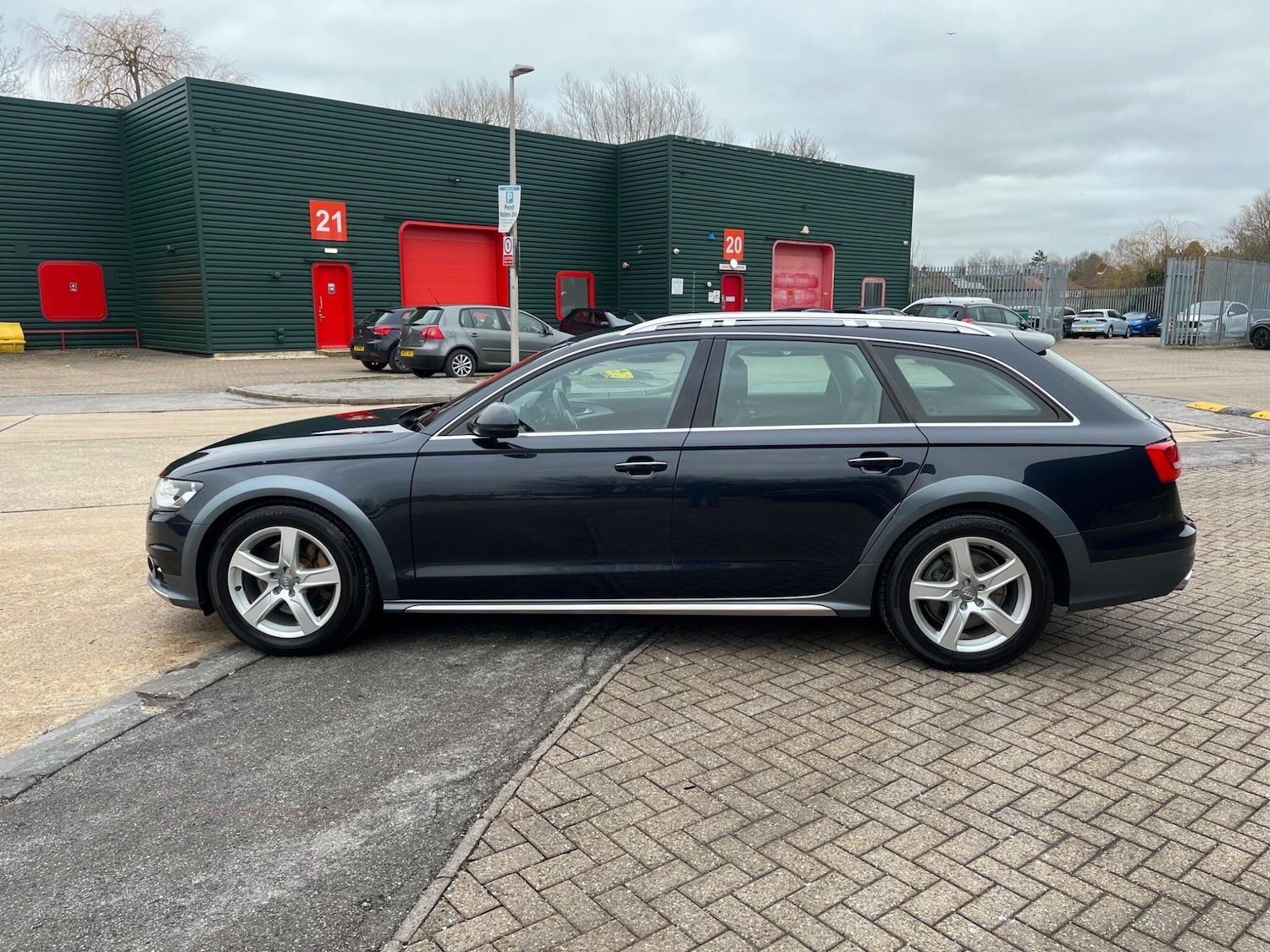 Used Audi A6 Allroad 2014 for sale - 76701408: Photo 12