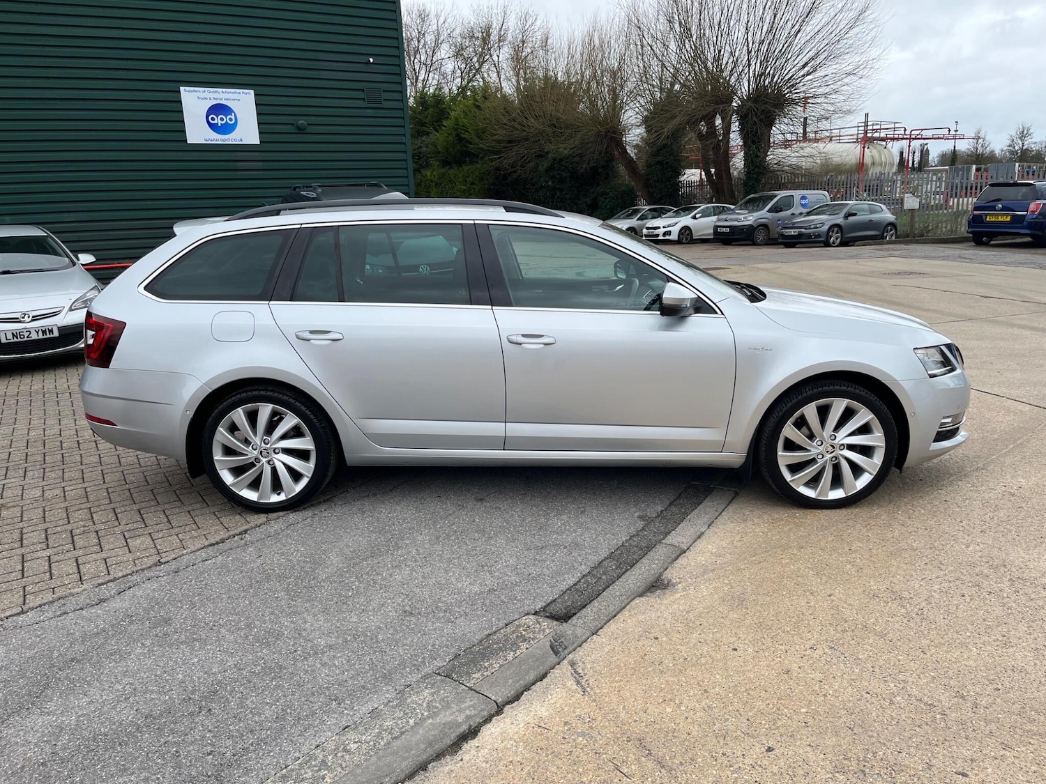 Used Skoda Octavia 2017 for sale - 77441035: Photo 11