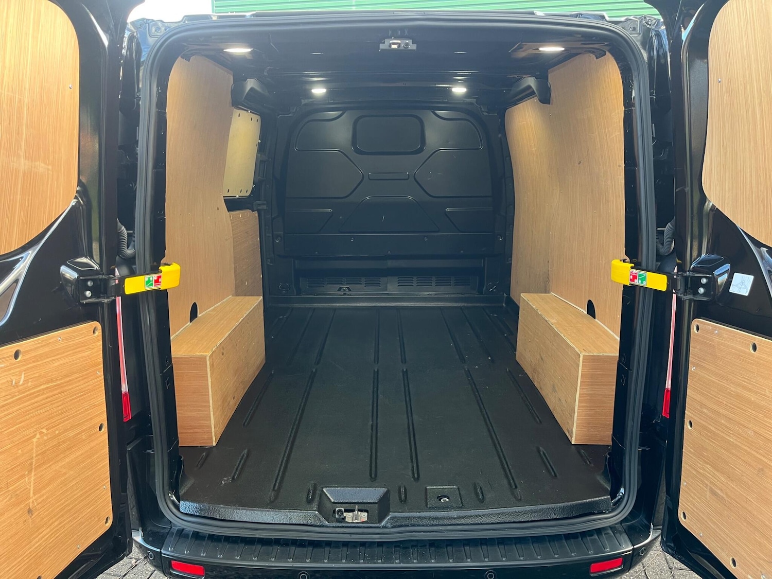 Used Ford Transit Custom 2021 for sale - 76572282: Photo 20