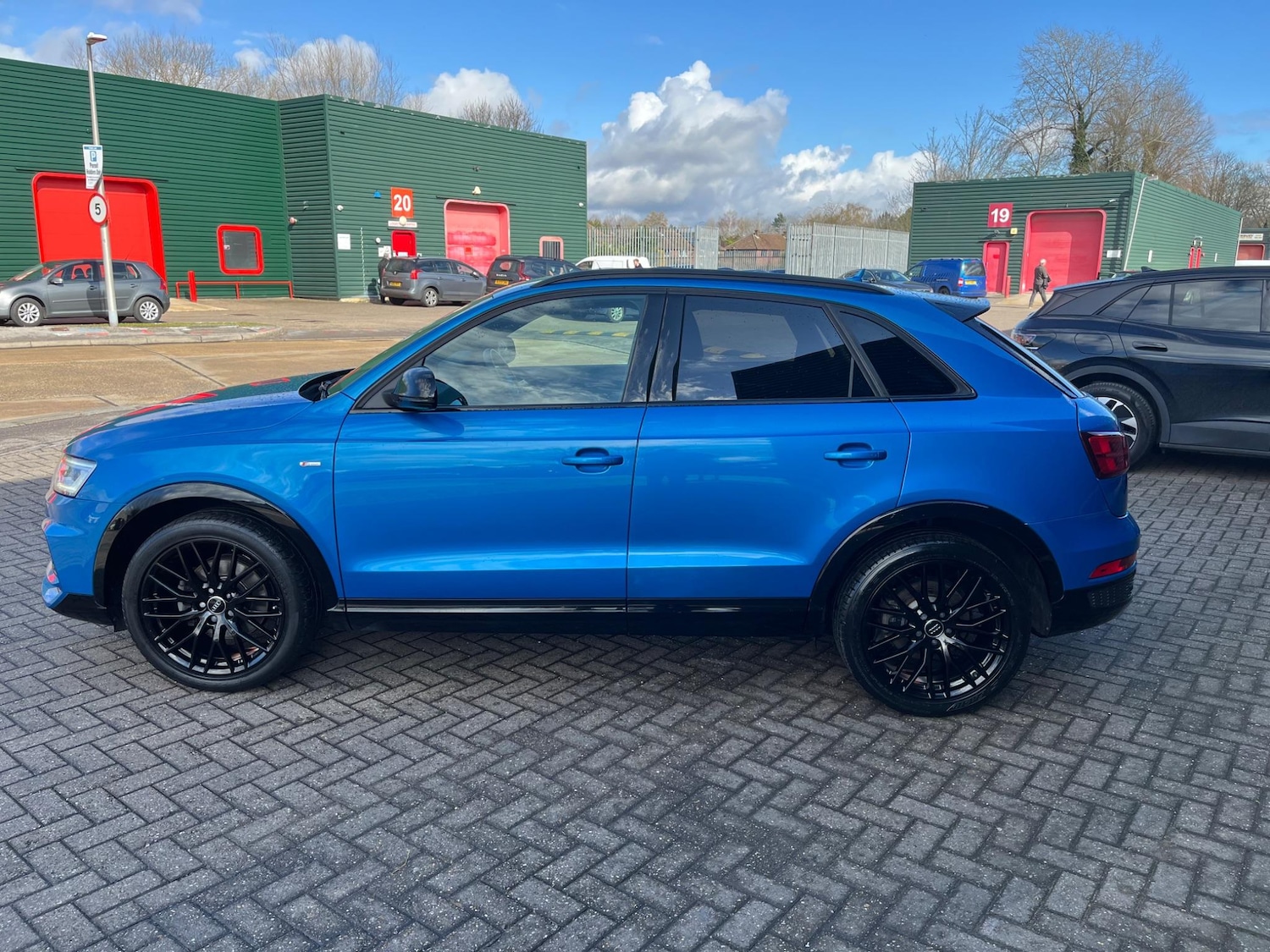 Used Audi Q3 2018 for sale - 76996050: Photo 12