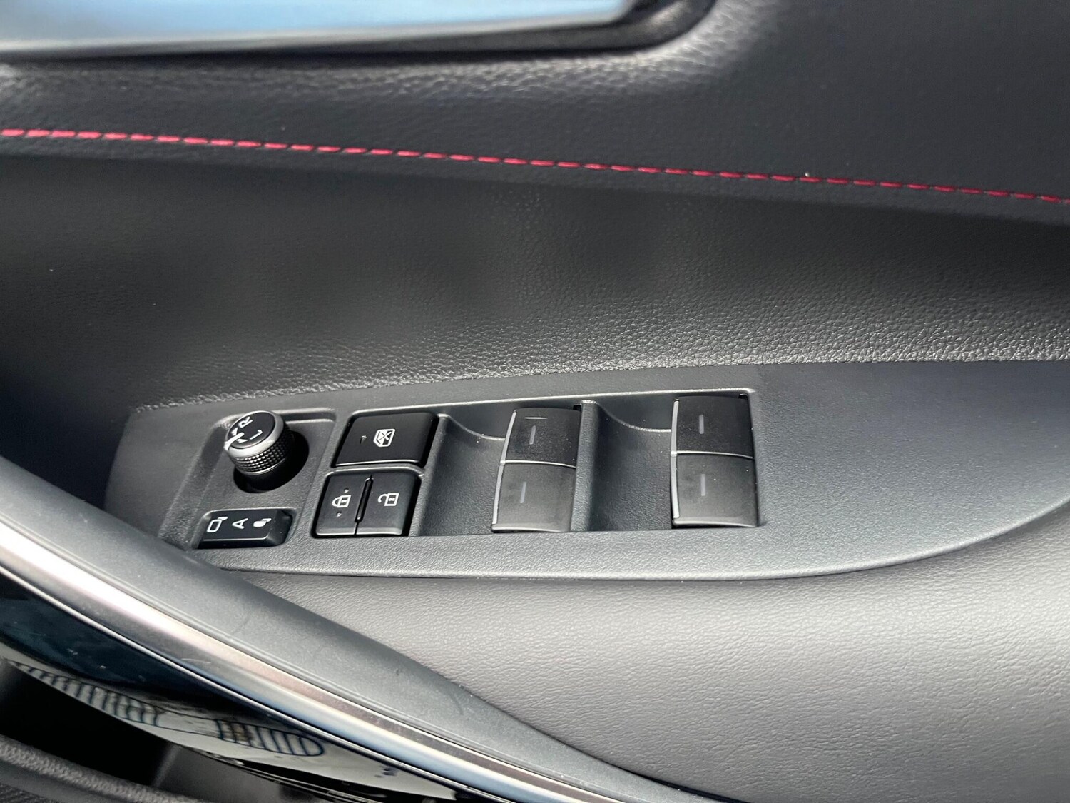 Used Toyota Corolla 2019 for sale - 76473649: Photo 33