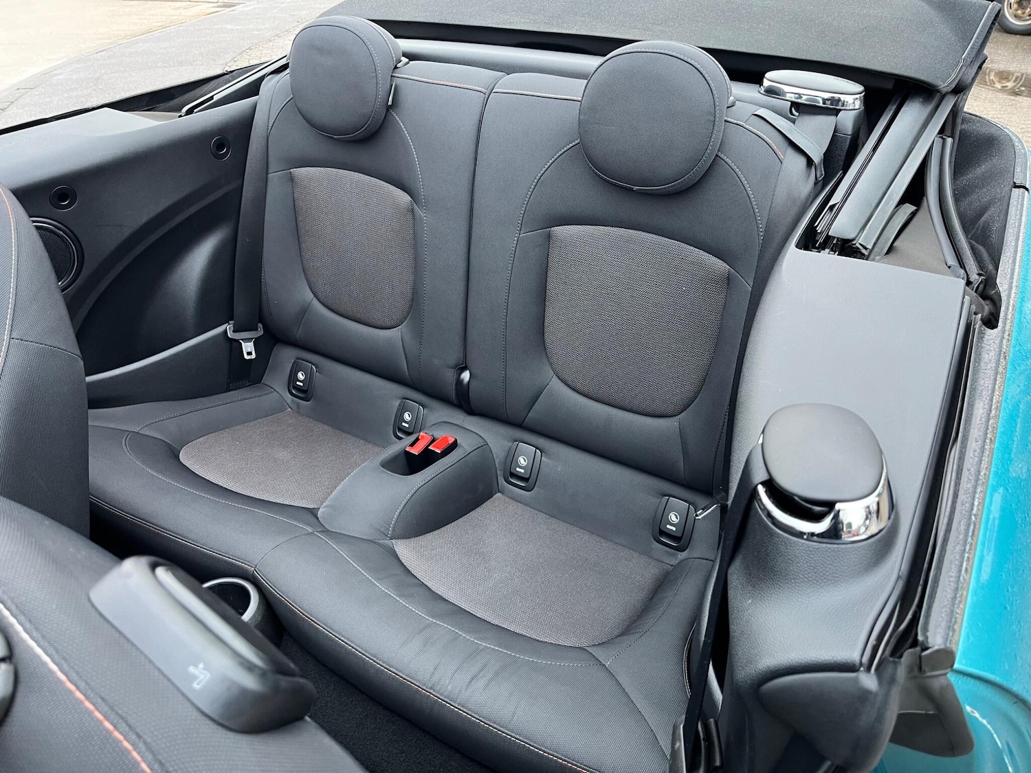 Used MINI Convertible 2017 for sale - 77229258: Photo 32