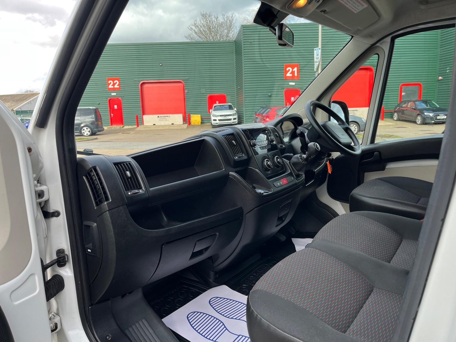 Used Peugeot Boxer 2018 for sale - 77395852: Photo 23