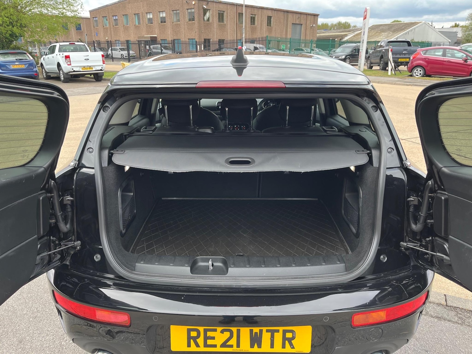 Vehicle 28