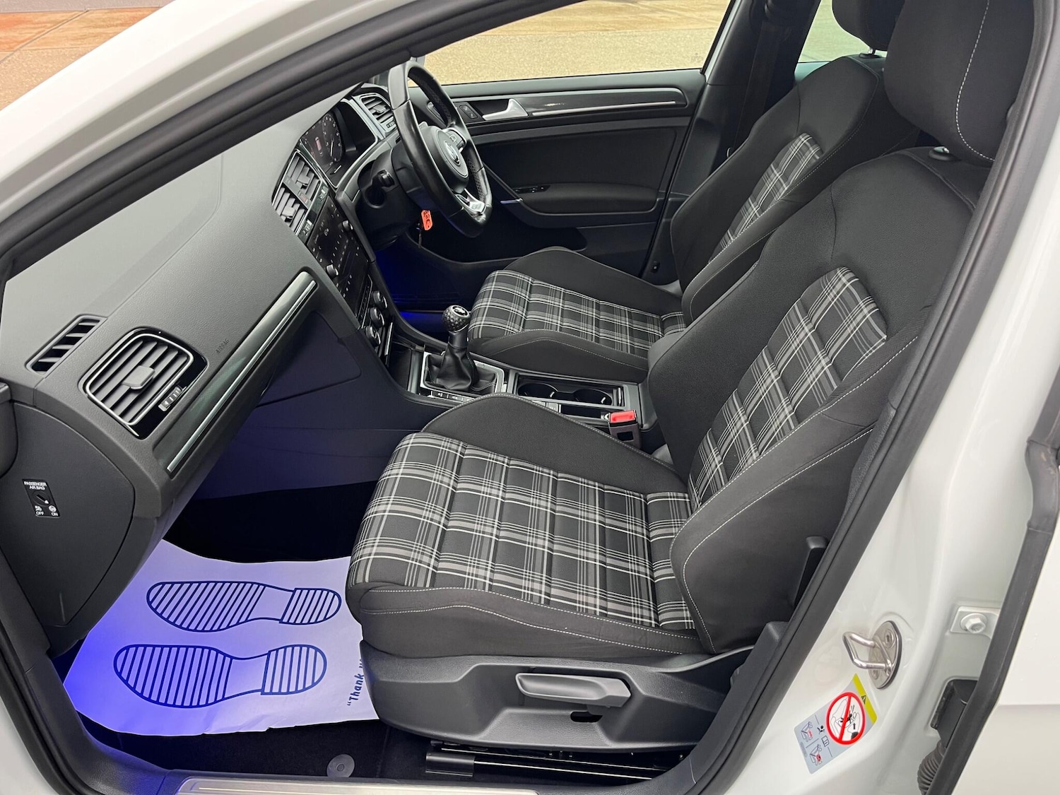 Used Volkswagen Golf 2017 for sale - 76989699: Photo 25