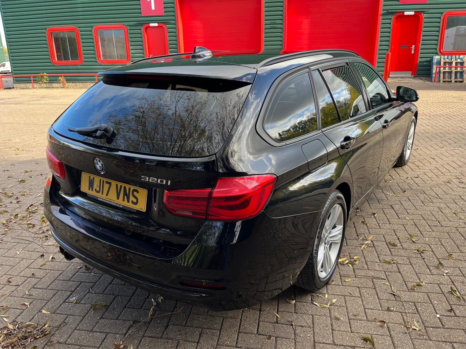 Used BMW 3 Series 2017 for sale - 76991558: Photo 10