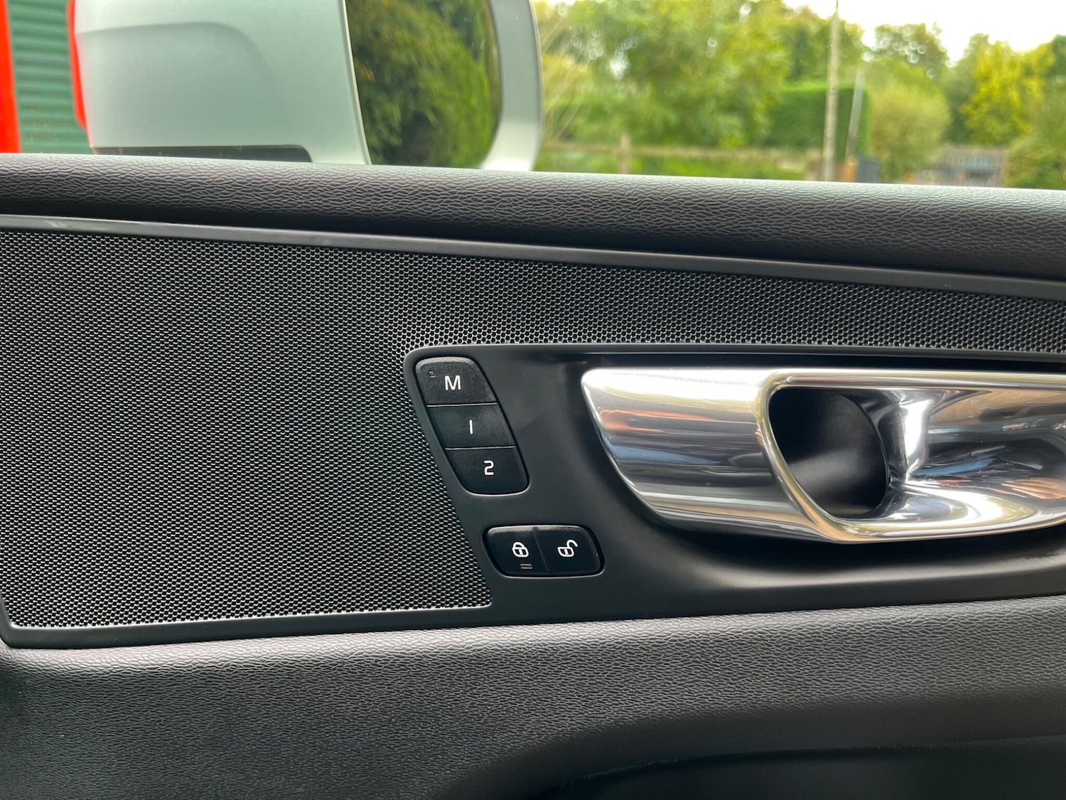 Used Volvo XC60 2018 for sale - 76996709: Photo 35