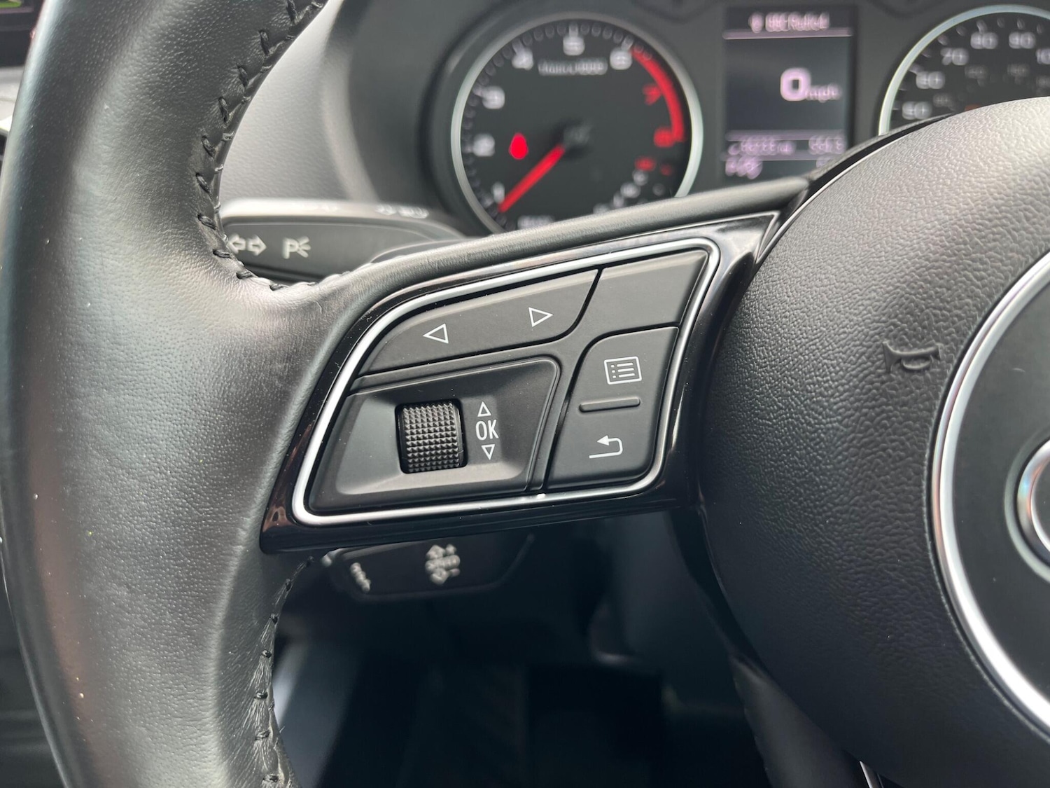 Used Audi Q2 2018 for sale - 77646528: Photo 30