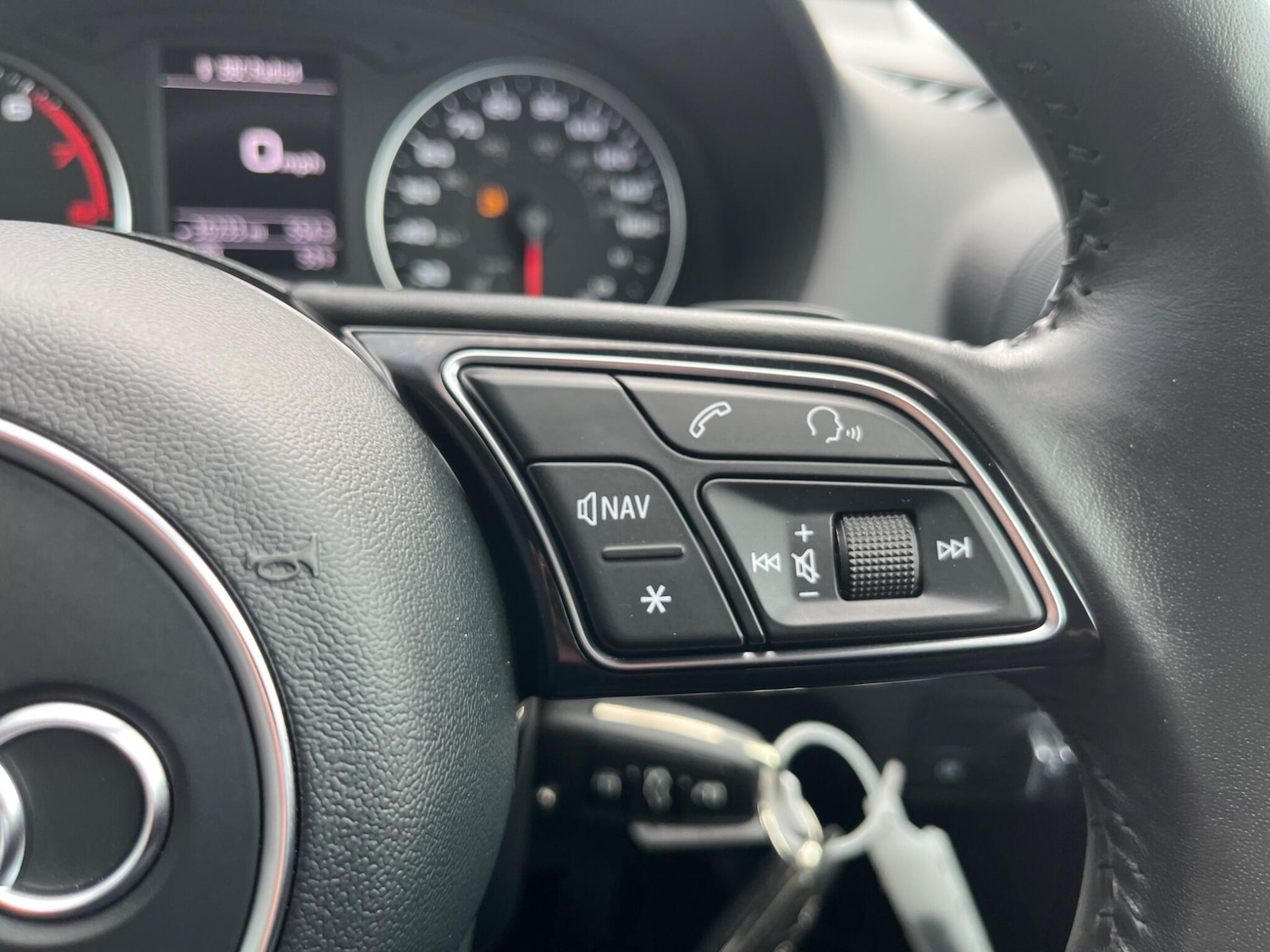 Used Audi Q2 2018 for sale - 77646528: Photo 31