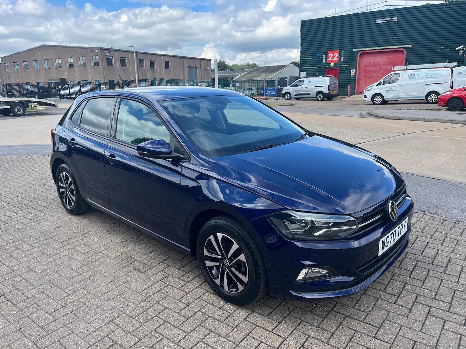 Used Volkswagen Polo 2020 for sale - 76991445: Photo 1