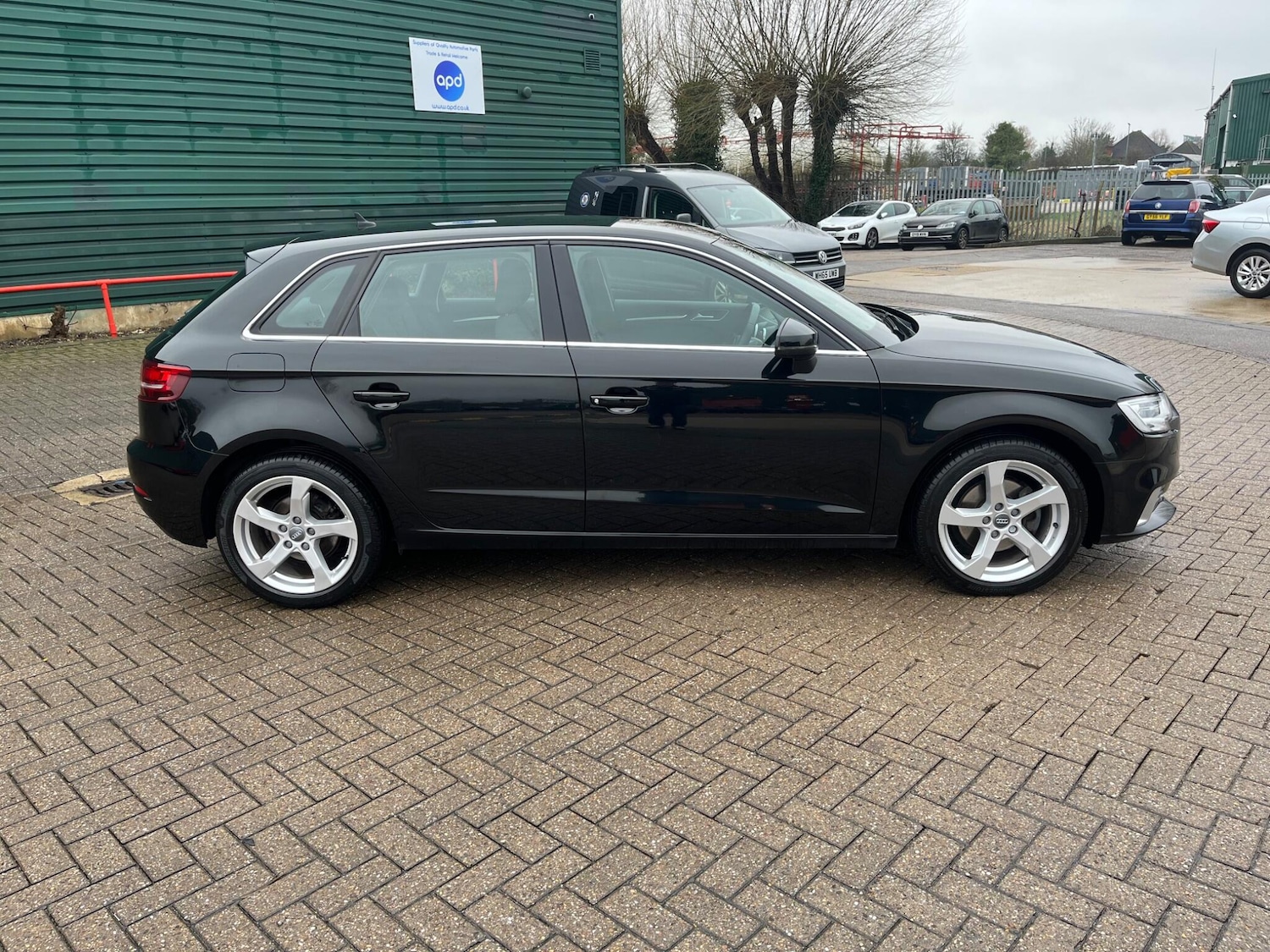 Used Audi A3 2016 for sale - 76701499: Photo 11