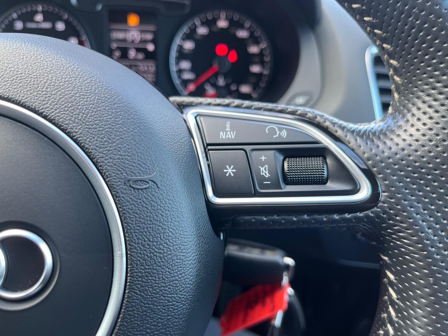 Used Audi Q3 2018 for sale - 73846220: Photo 32