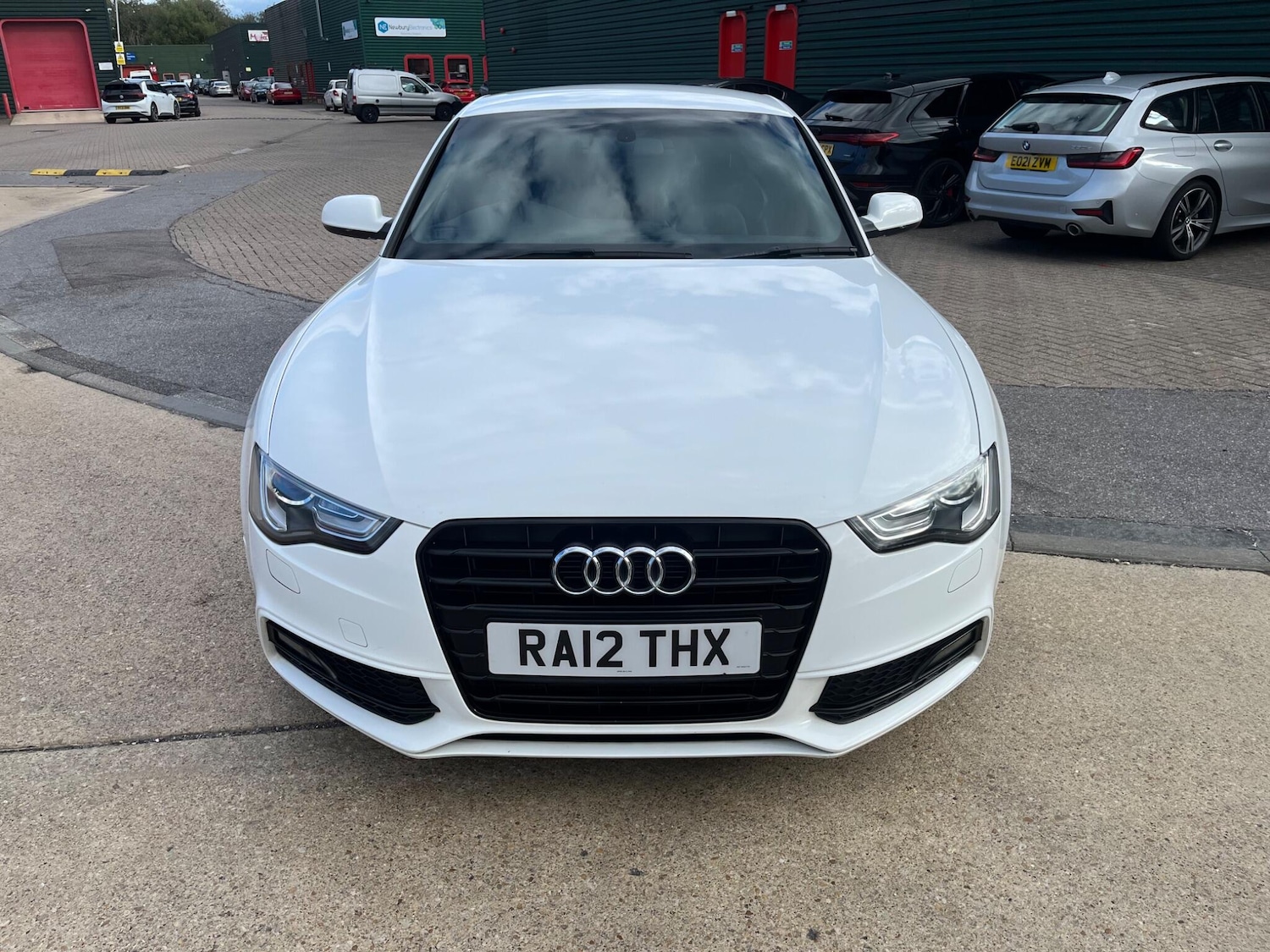 Used Audi A5 2012 for sale - 76031481: Photo 3
