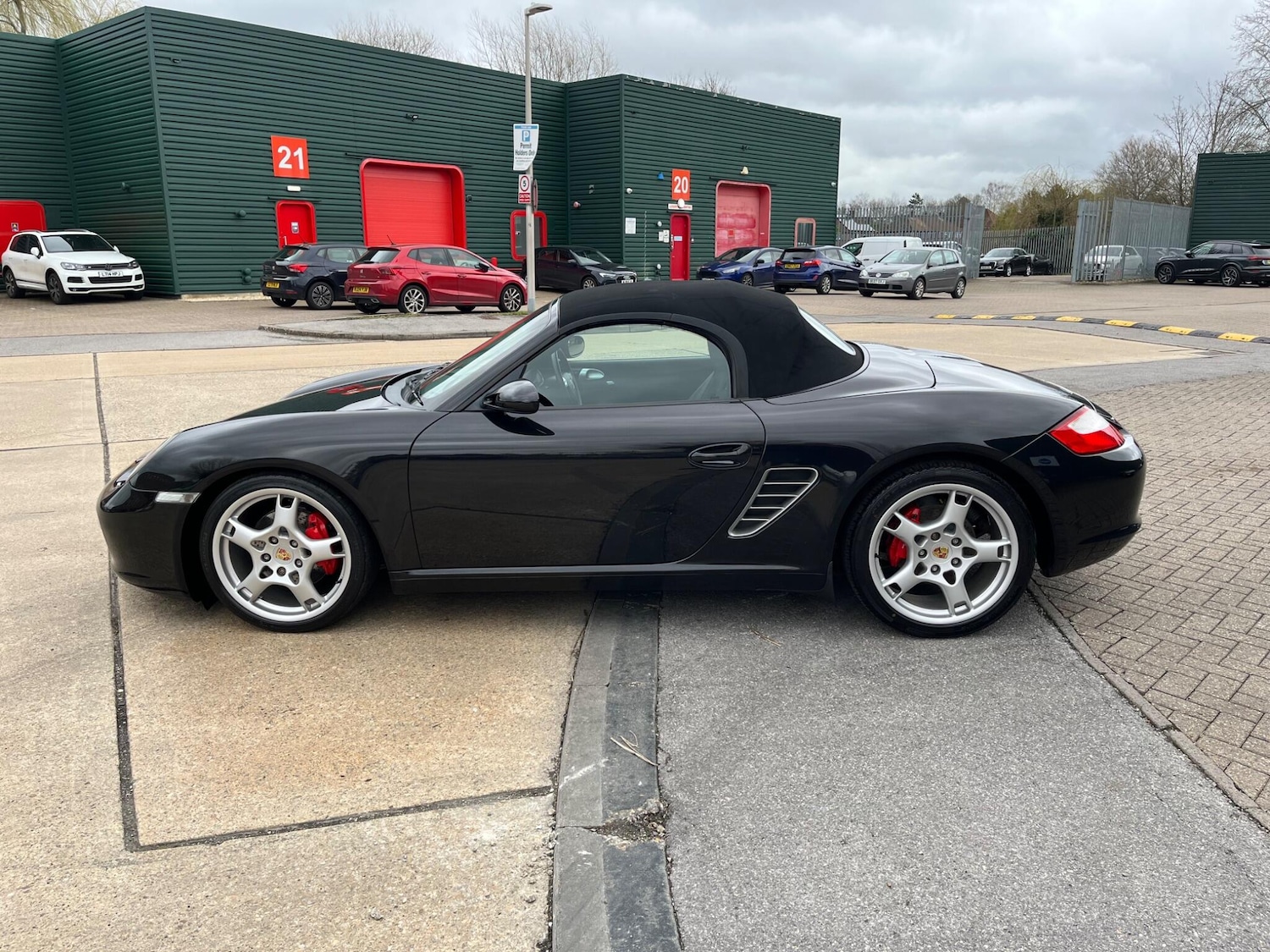 Used Porsche Boxster 2006 for sale - 77386469: Photo 26